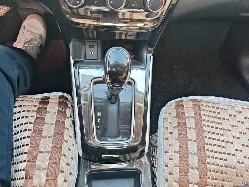 Nissan Sylphy — миниатюра 16