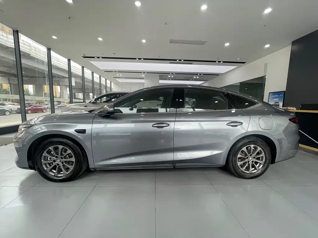 BYD Qin L — миниатюра 4