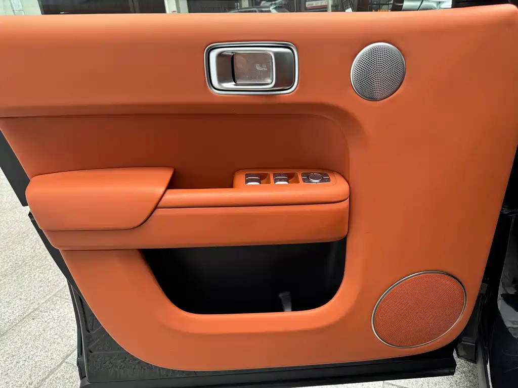 Li Auto Li L8 — миниатюра 18