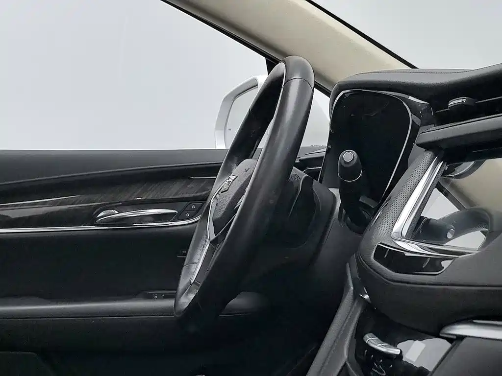 Cadillac XT5 — миниатюра 22