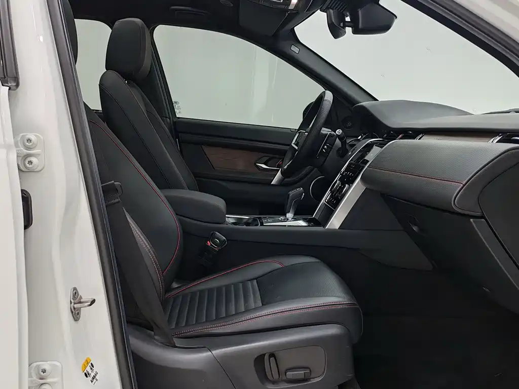 Land Rover Discovery Sport — миниатюра 8