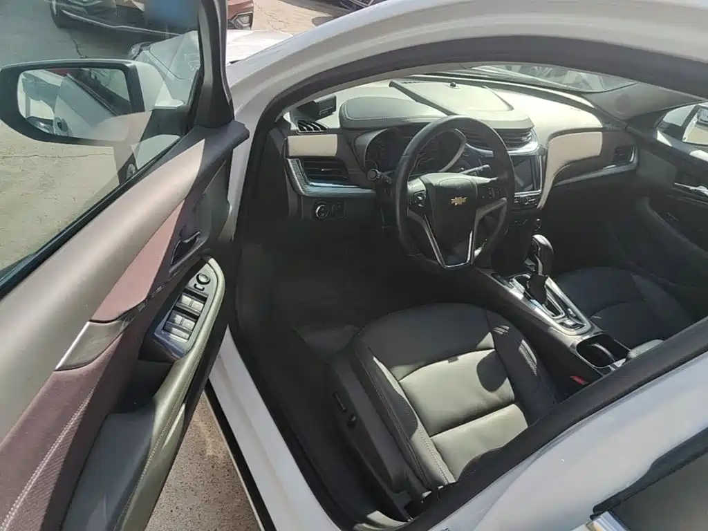 Chevrolet Malibu — миниатюра 16