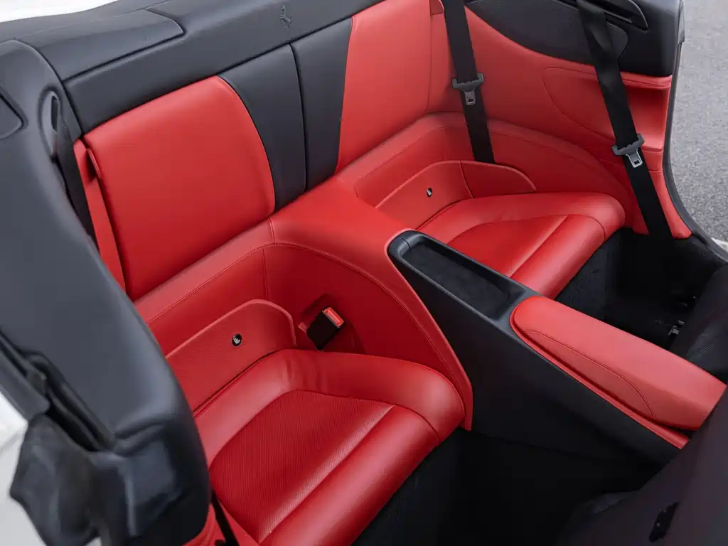Ferrari Portofino — миниатюра 20