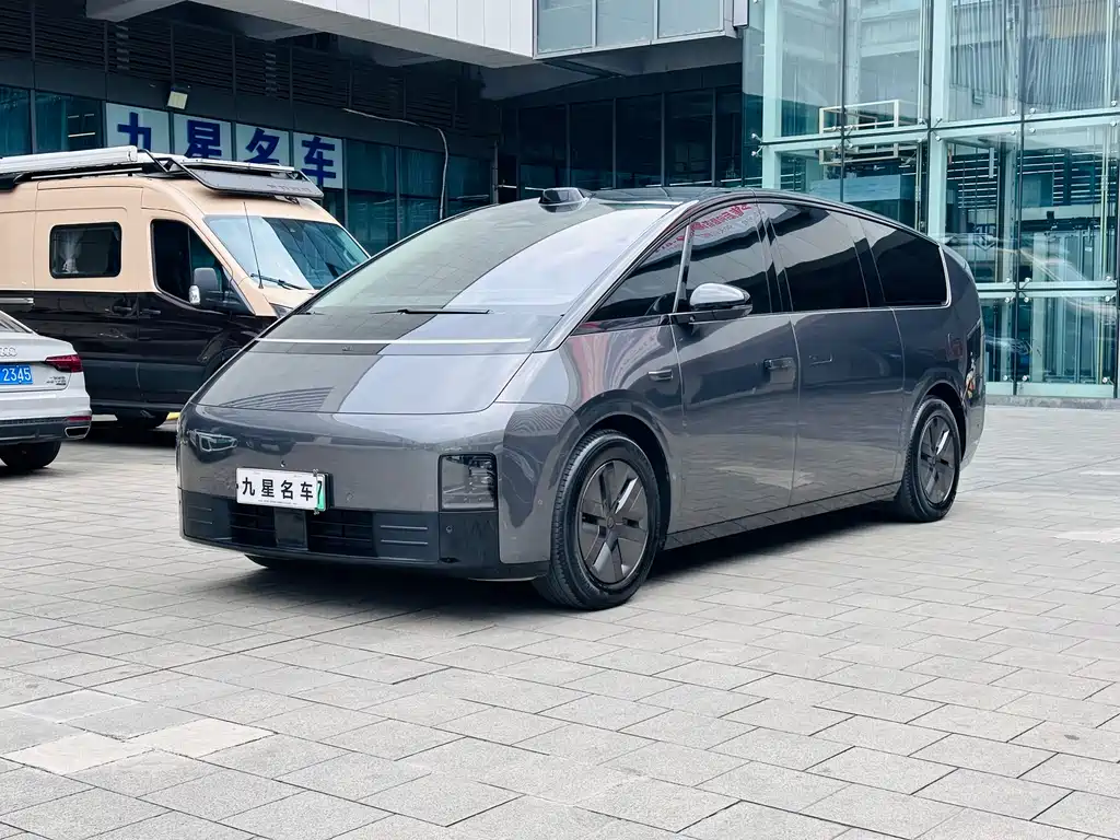 Li Auto Li MEGA 2024