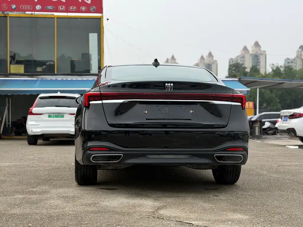 Buick LaCrosse — миниатюра 5