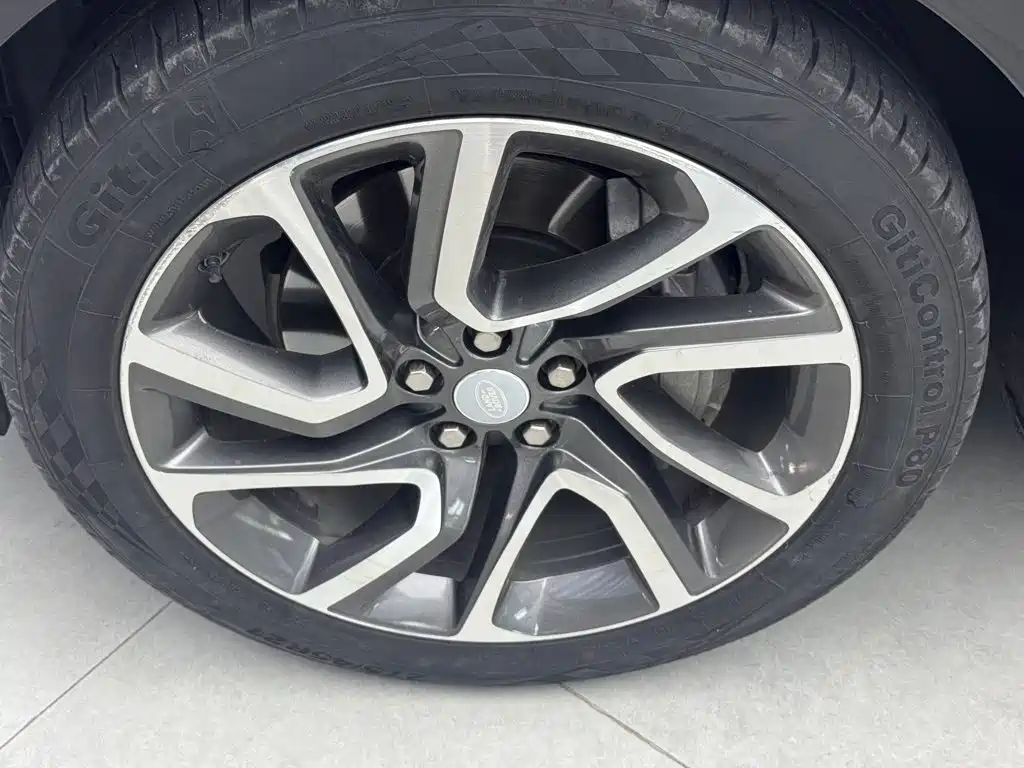 Land Rover Sport — миниатюра 5