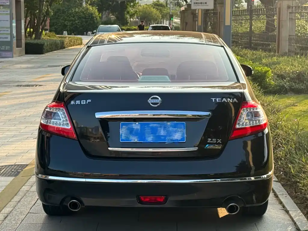 Nissan Teana — миниатюра 5