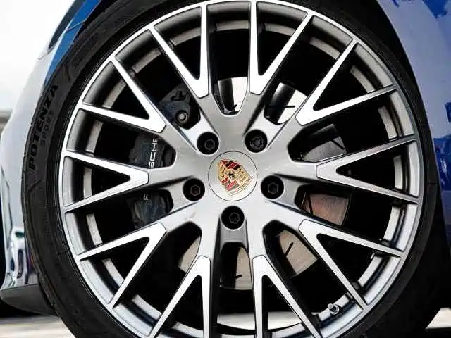 Porsche Panamera — миниатюра 8