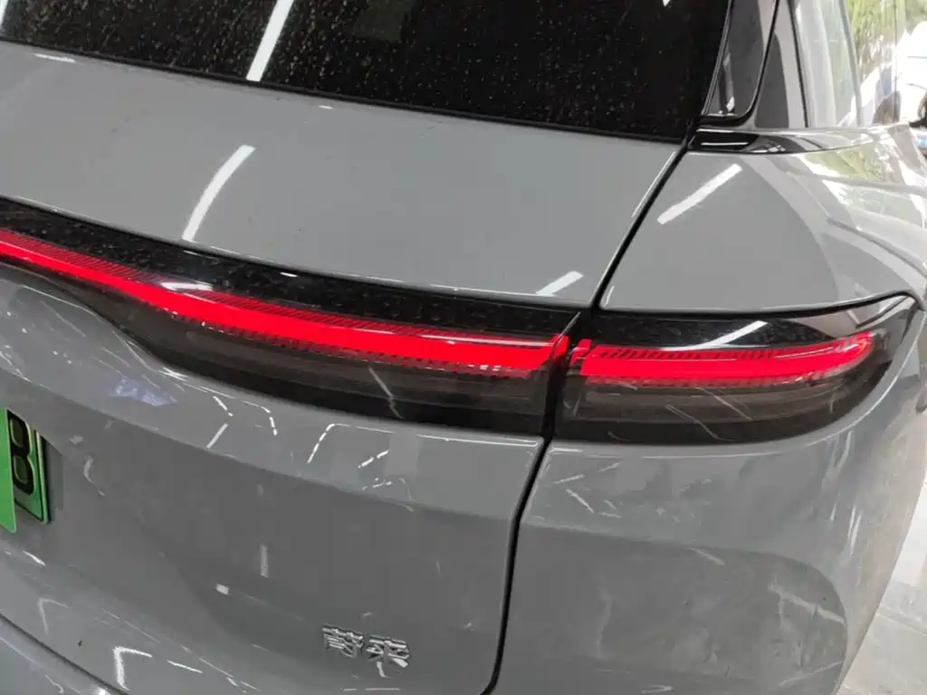 NIO ES6 — миниатюра 8