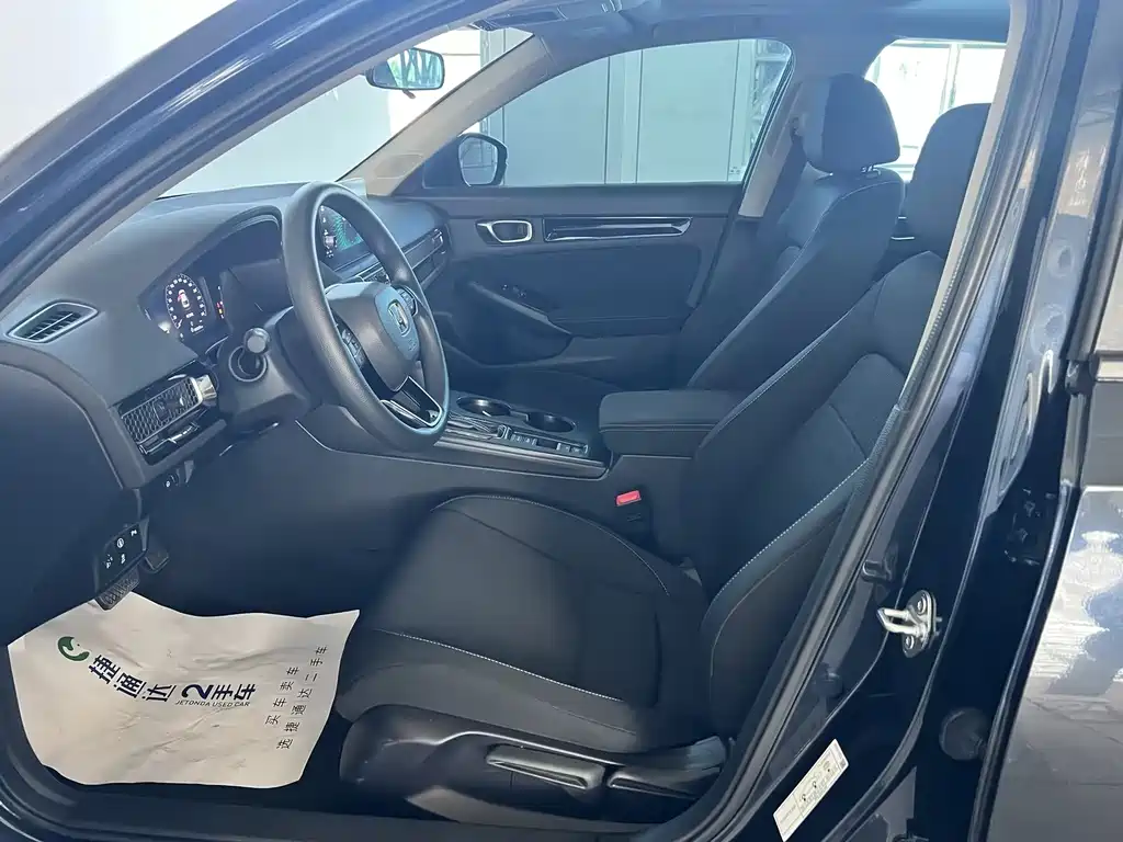 Honda Civic — миниатюра 9