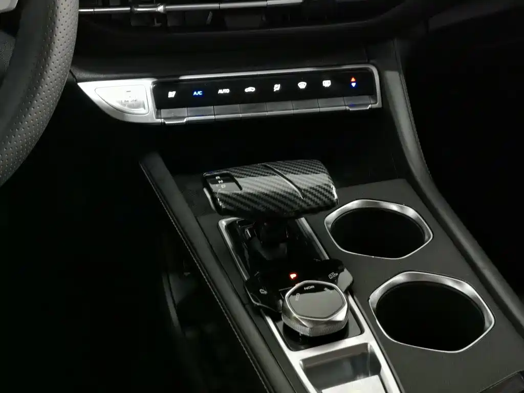 Changan Eado — миниатюра 13