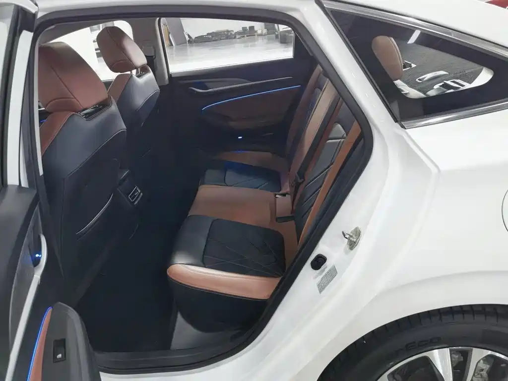 Changan Eado — миниатюра 15