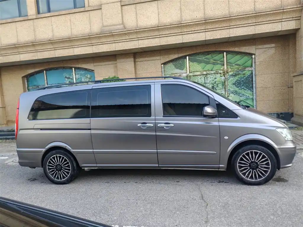 Mercedes-Benz Vito — миниатюра 5