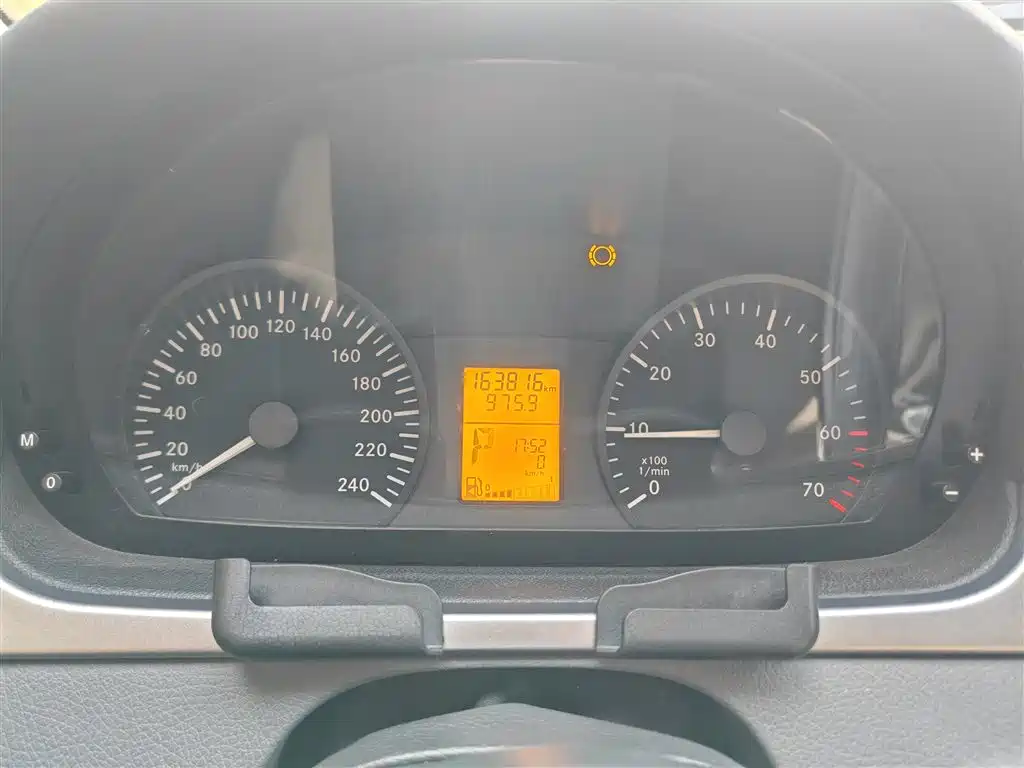 Mercedes-Benz Vito — миниатюра 6