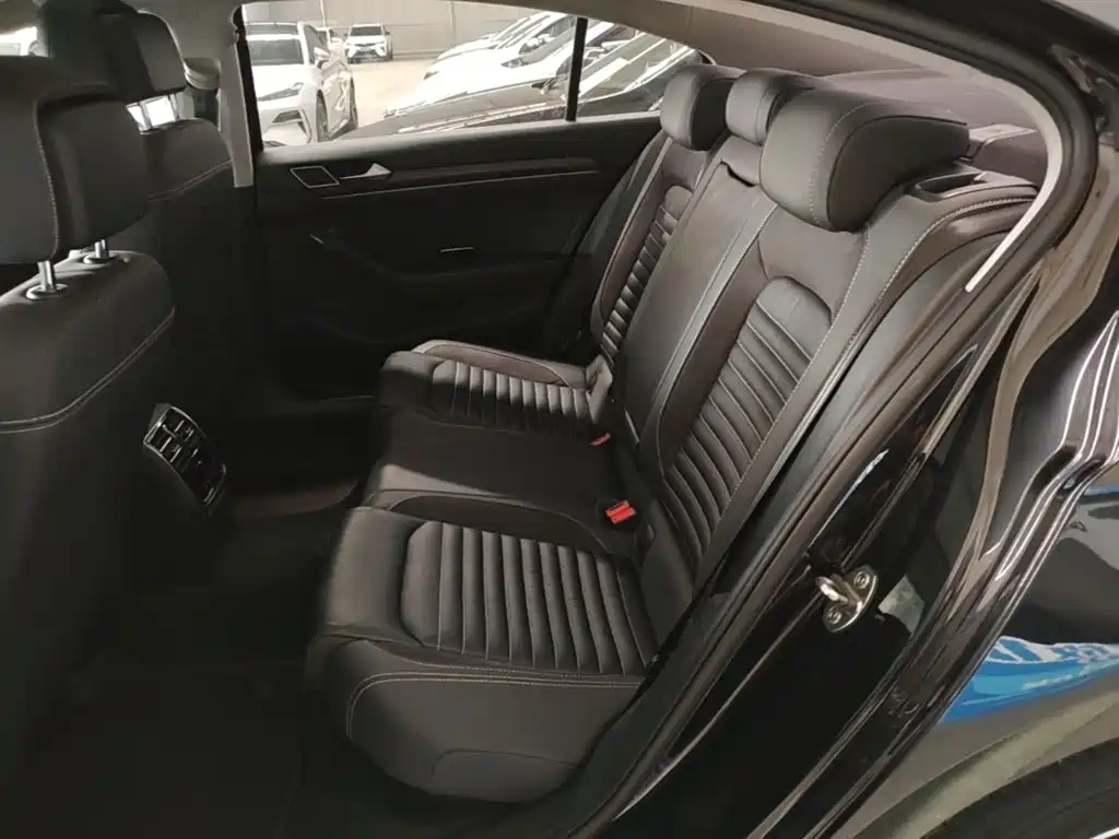 Volkswagen Magotan — миниатюра 17