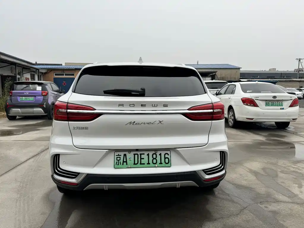 Roewe MARVEL X — миниатюра 10