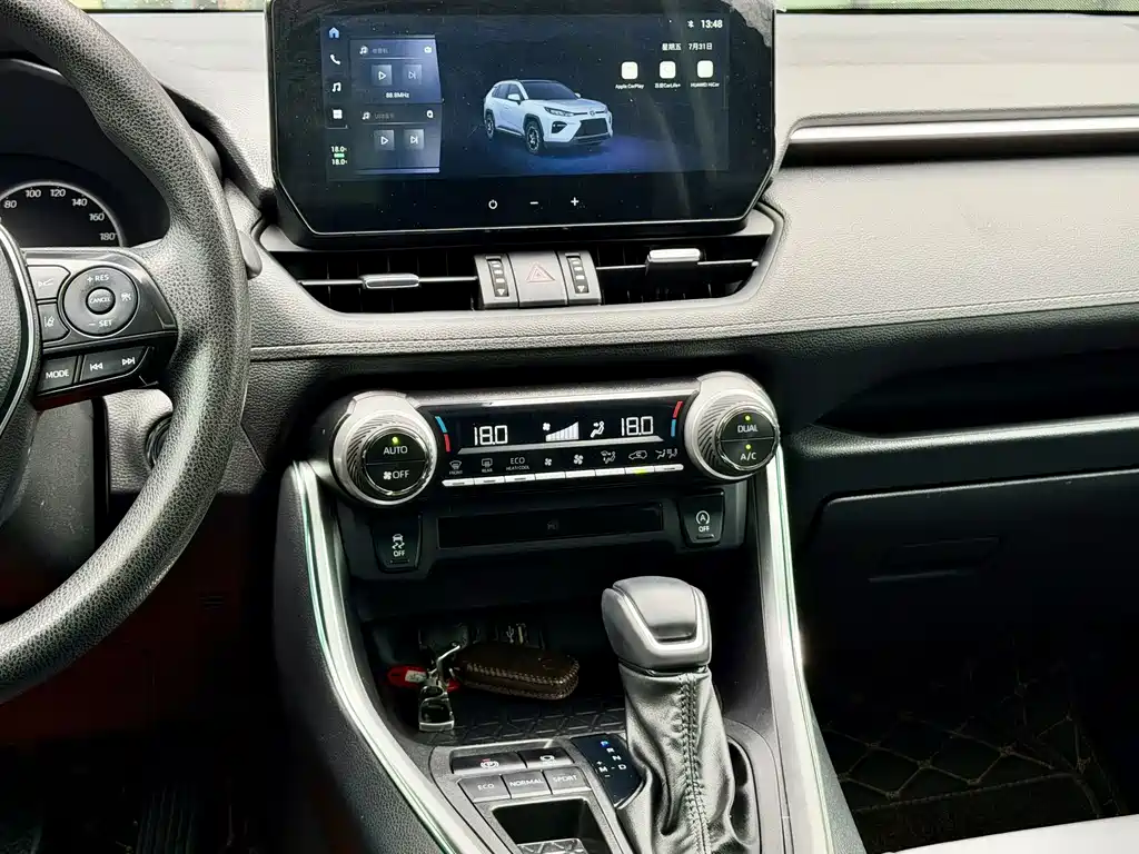 Toyota Wildlander — миниатюра 16