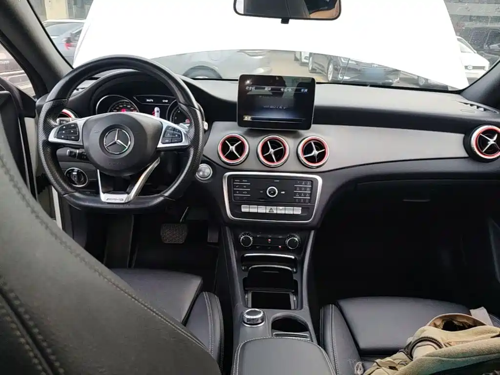 Mercedes-Benz CLA (Import) — миниатюра 10