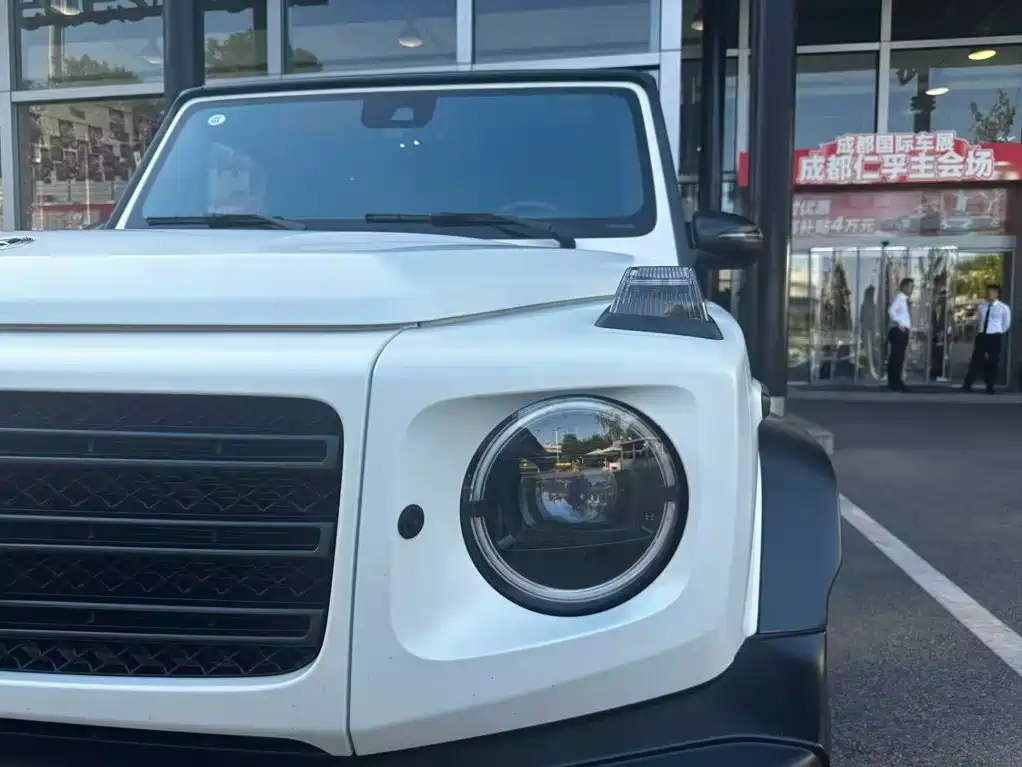 Mercedes-Benz G-Class — миниатюра 10