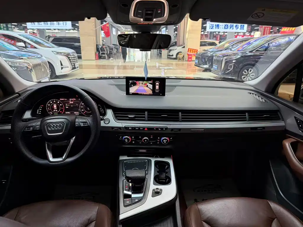 Audi Q7 — миниатюра 13