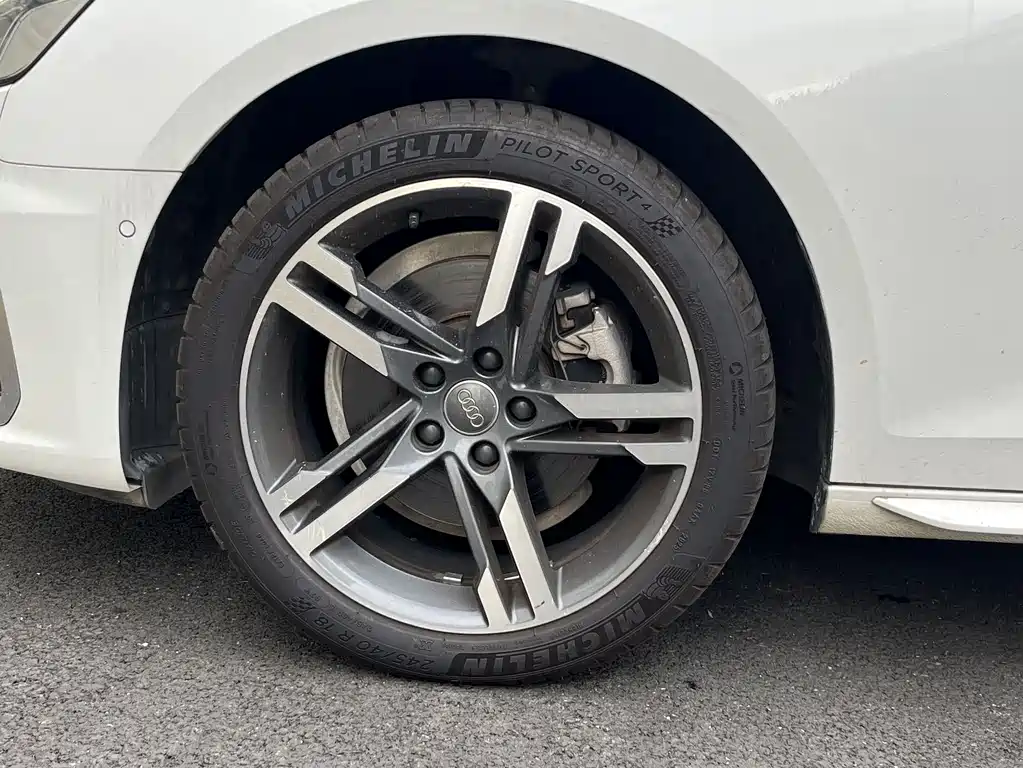 Audi A4L — фотографии объявления, Фото 14