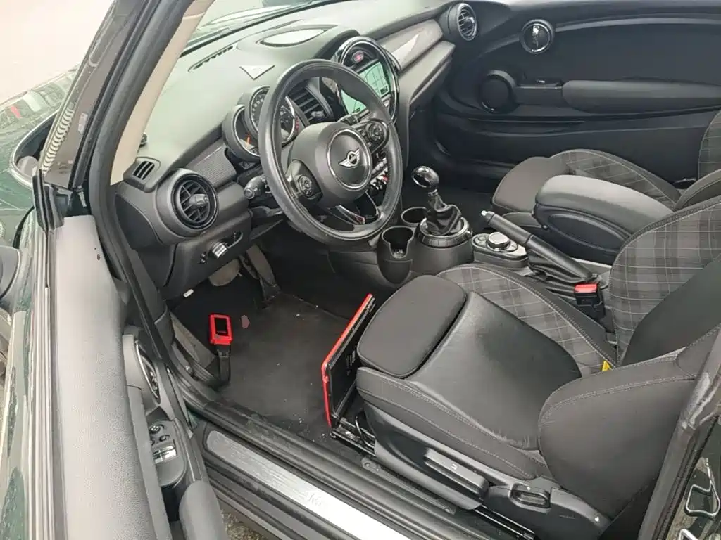 MINI Mini — миниатюра 16