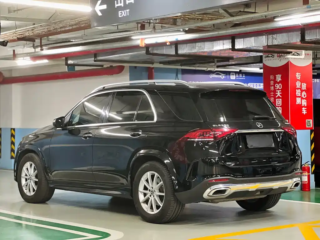 Mercedes-Benz GLE (Import) — миниатюра 19