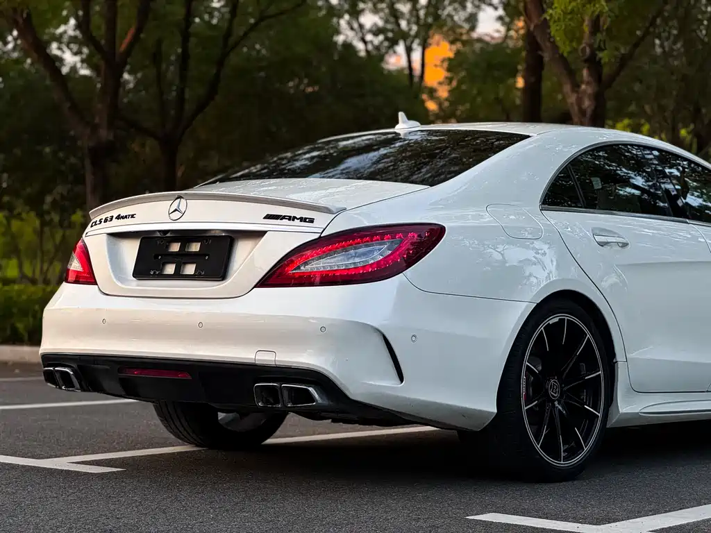 Mercedes-Benz CLS A MG 2015 AMG CLS 63 4MATIC