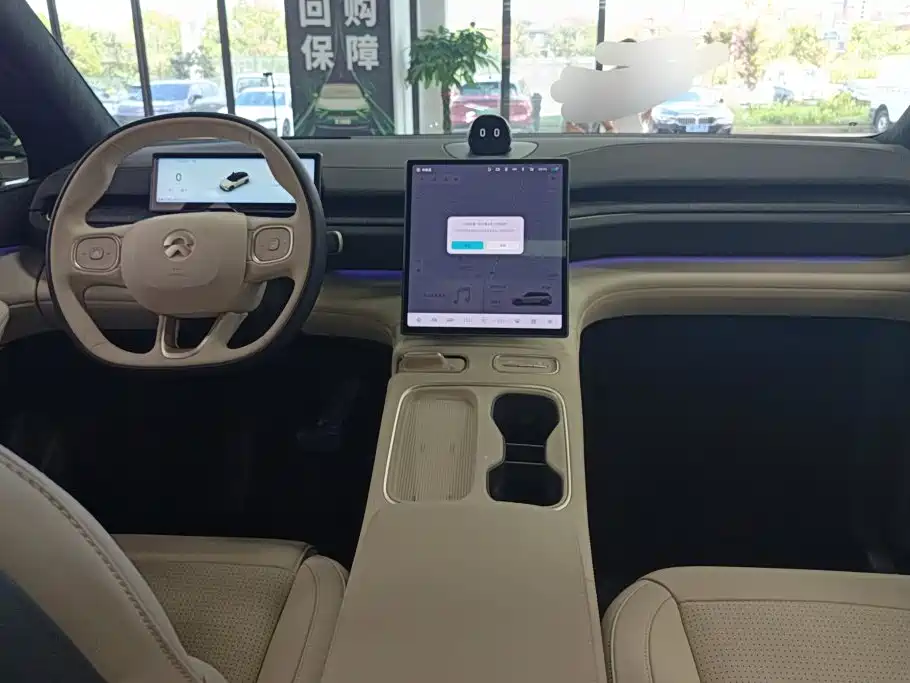 NIO ES6 — миниатюра 12