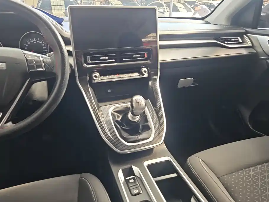 Haval M6 — миниатюра 13