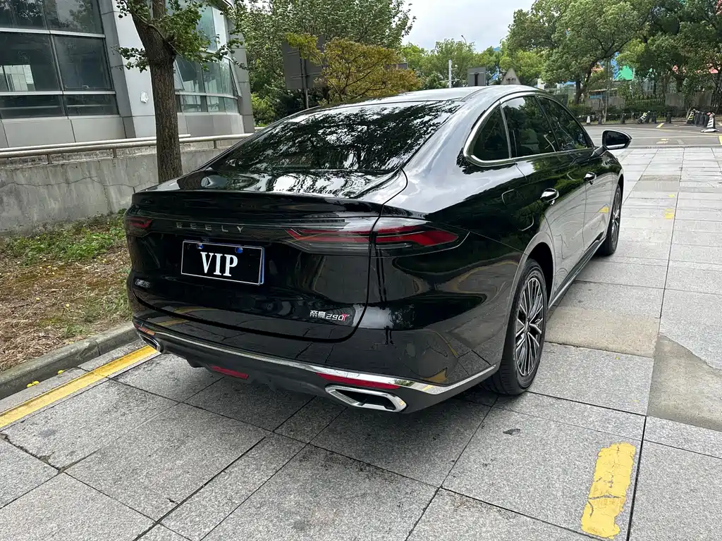 Geely Emgrand — миниатюра 14