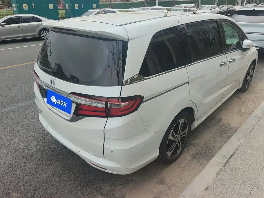 Honda Odyssey — миниатюра 3