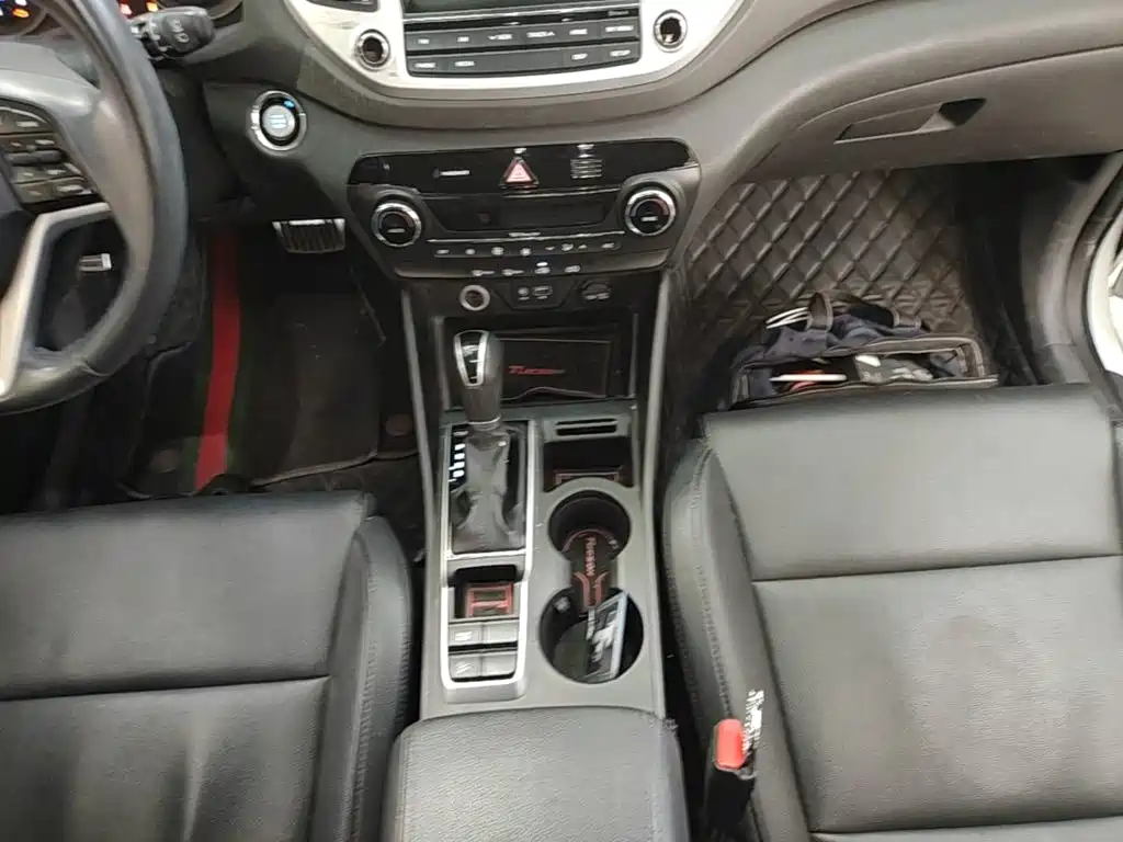 Hyundai Tucson — миниатюра 14