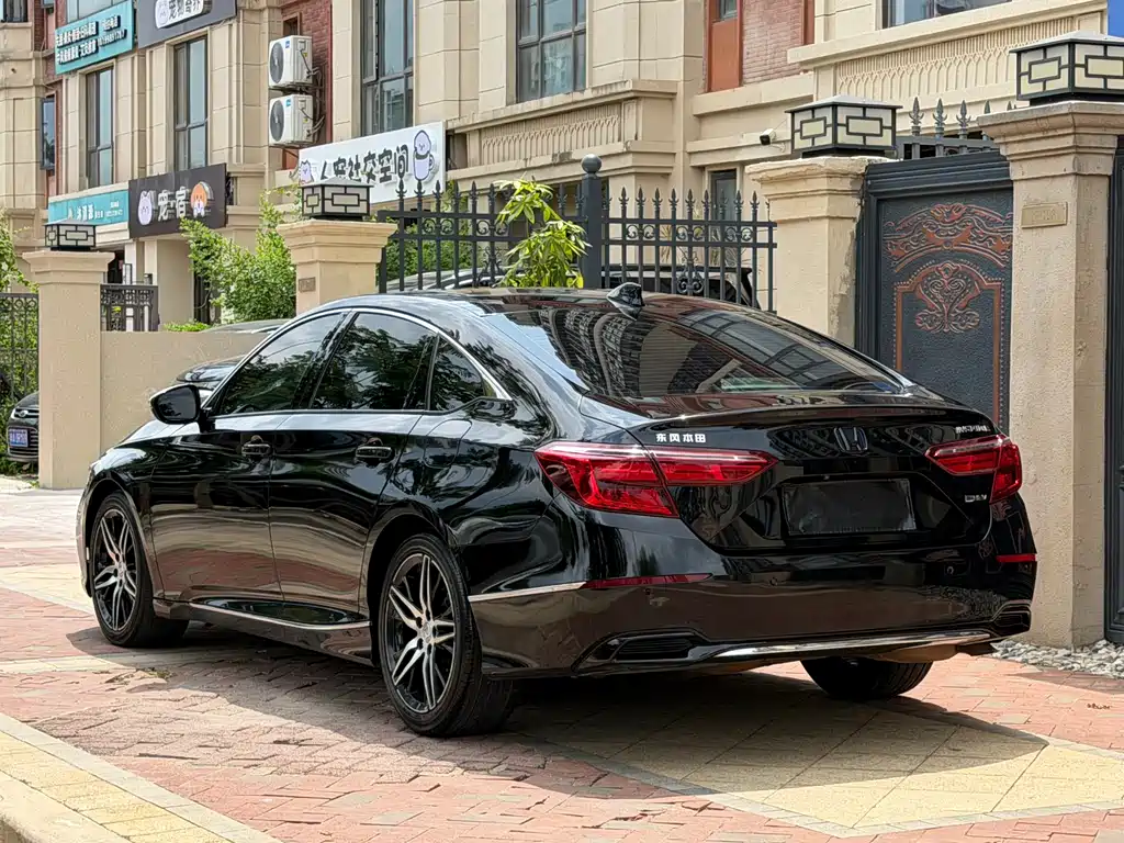 Honda Inspire 2022 2.0L