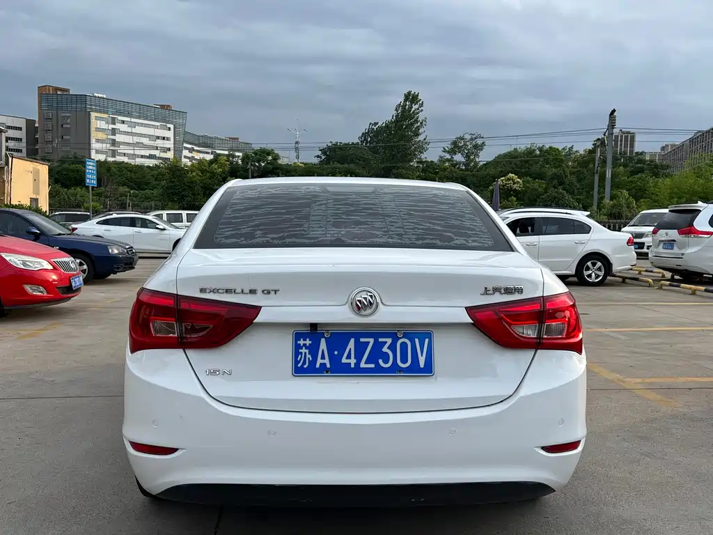 Buick Excelle — миниатюра 11