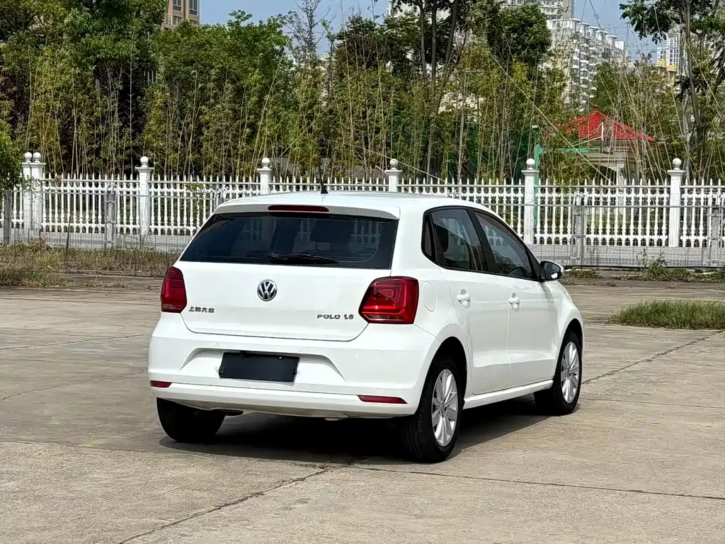 Volkswagen Polo — миниатюра 6