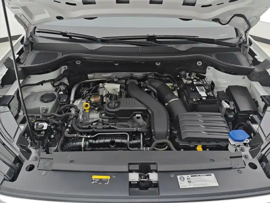 Volkswagen Tharu — миниатюра 10