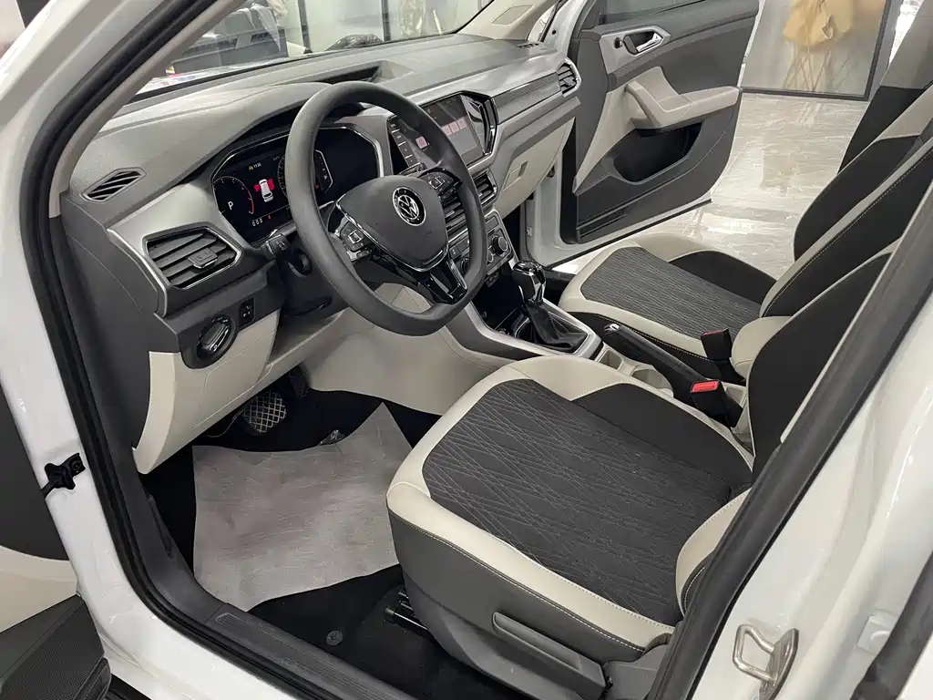 Volkswagen T-Cross — миниатюра 5