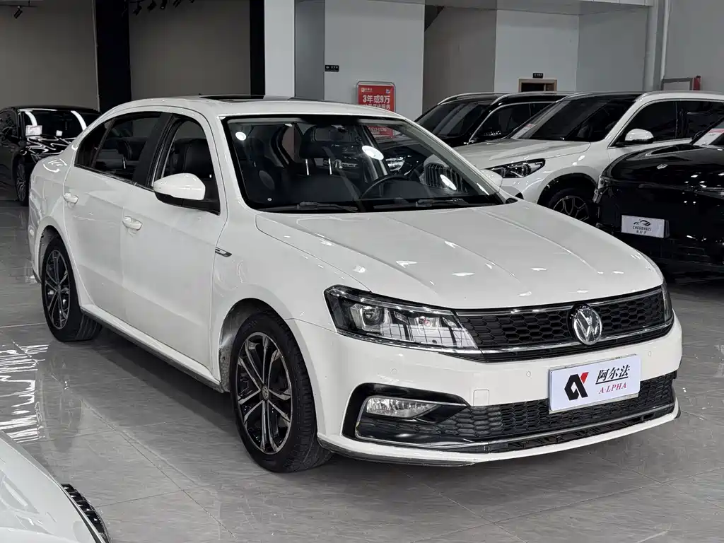 Volkswagen Lavida — миниатюра 3