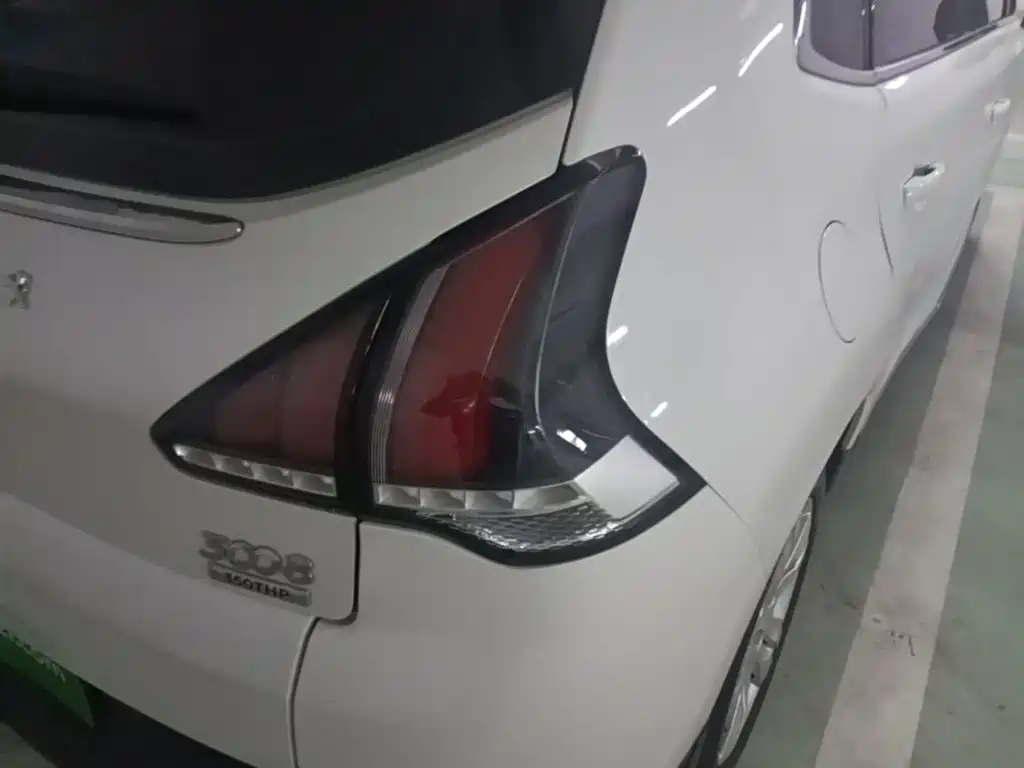Peugeot 3008 — миниатюра 8