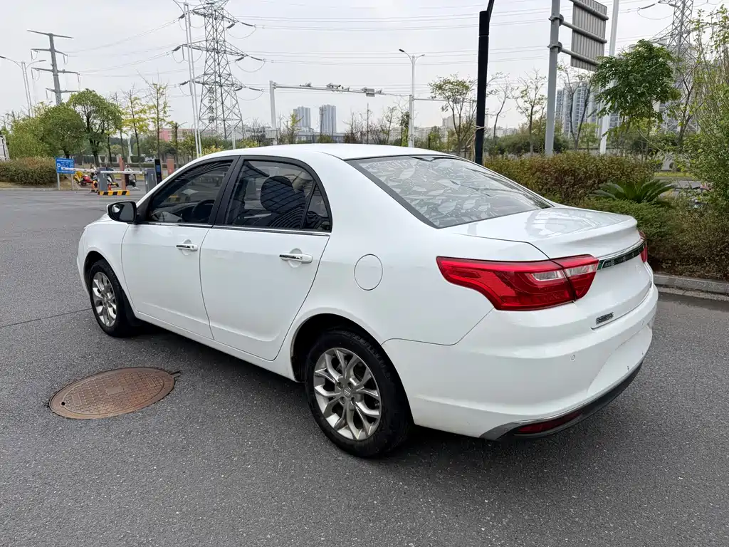 Geely Vision — миниатюра 6