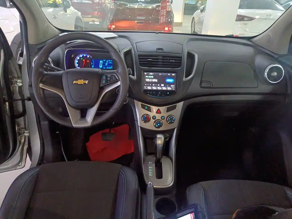 Chevrolet Trax — миниатюра 6
