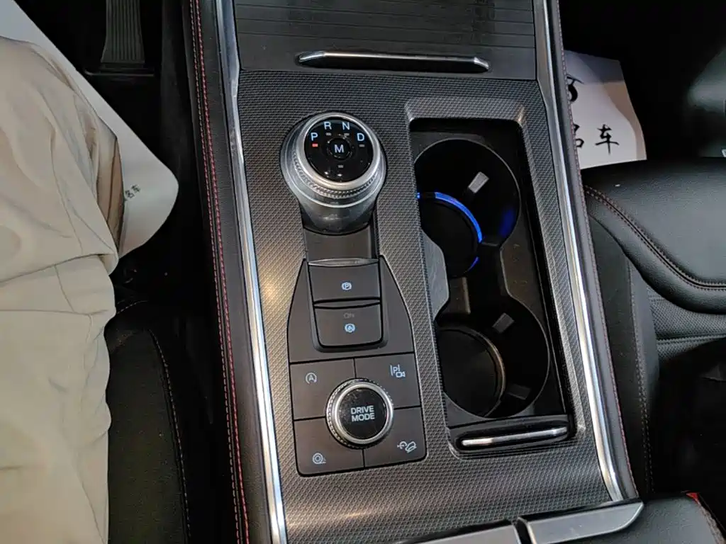 Ford Explorer — миниатюра 14