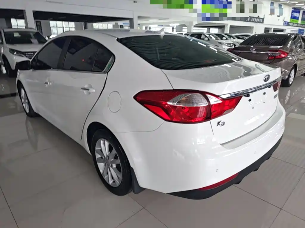 Kia K3 — миниатюра 5