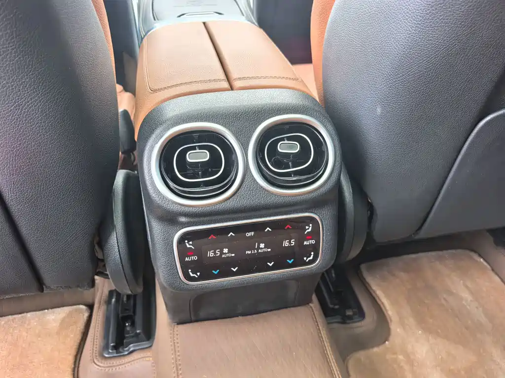 Mercedes-Benz GLC — миниатюра 9