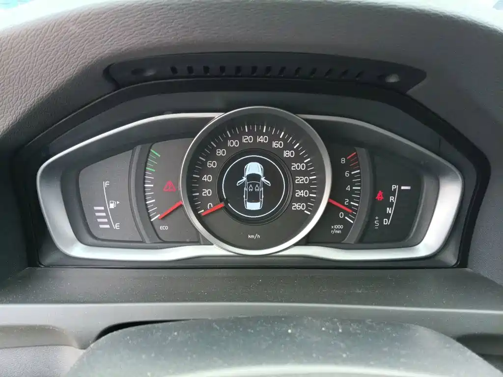 Volvo S60 — миниатюра 8