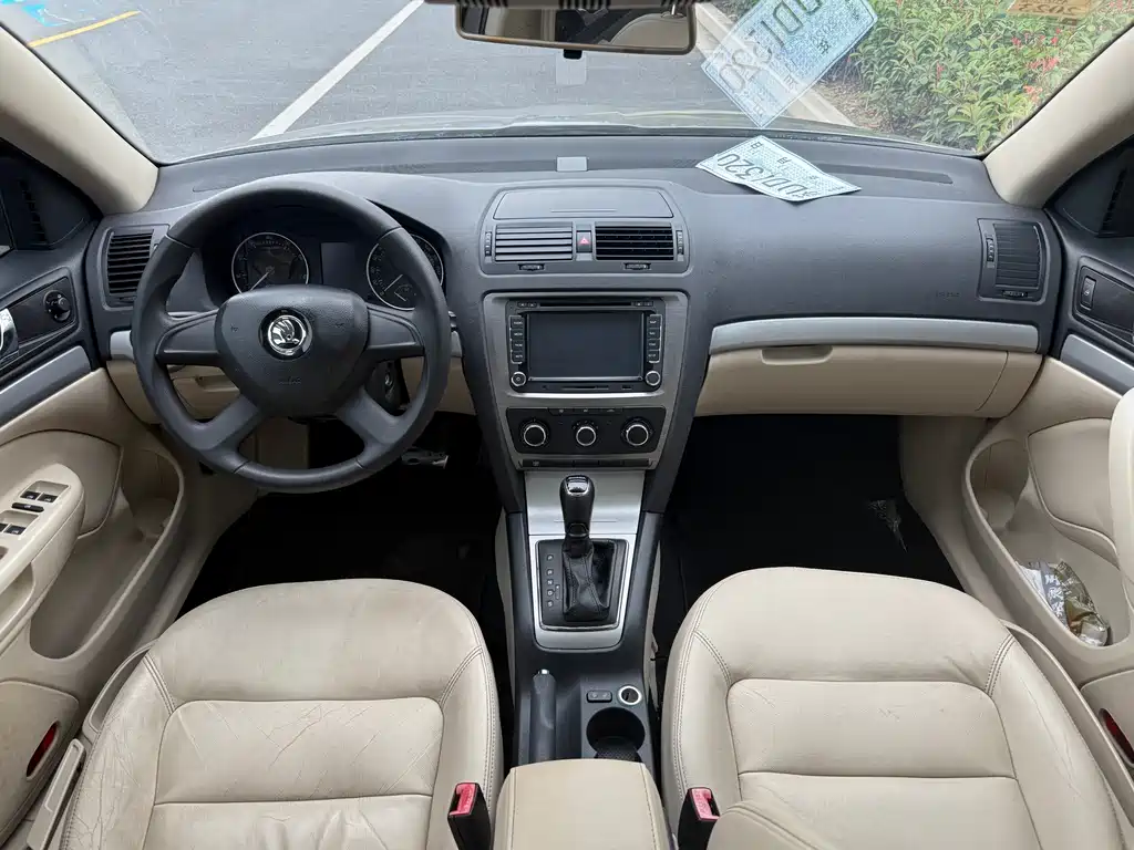 Skoda Octavia — миниатюра 6