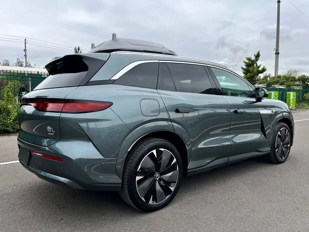 BYD Tang L — миниатюра 30