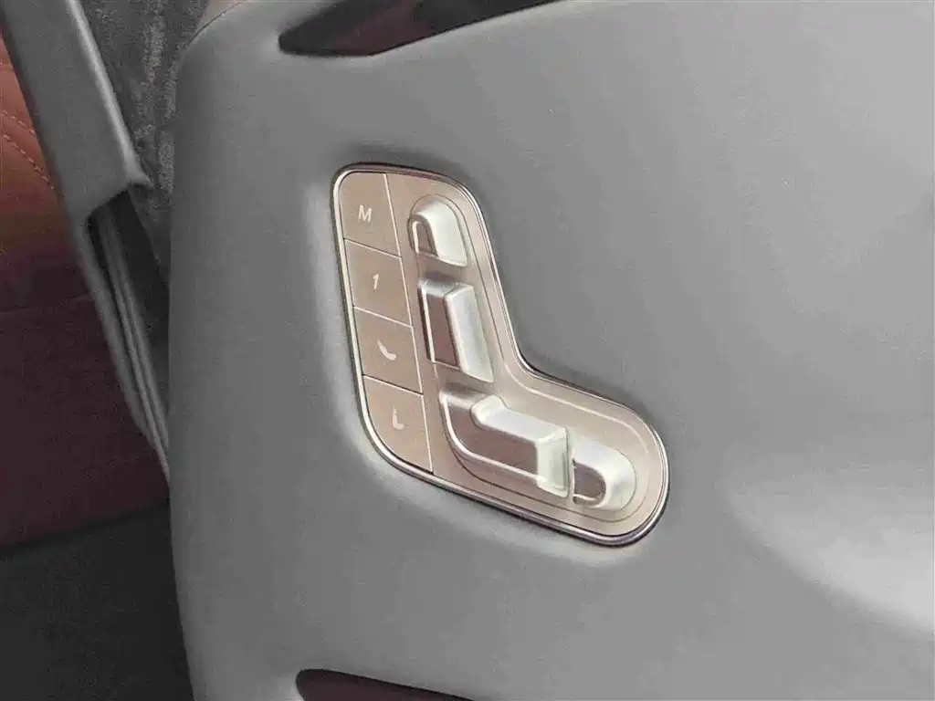 Mercedes-Benz Vito — миниатюра 16