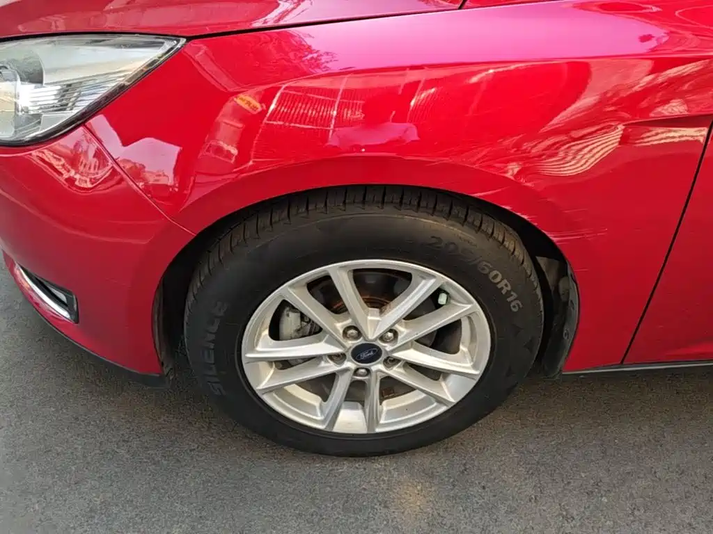 Ford Focus — миниатюра 23